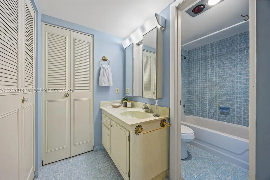 860 SE 6th Ave #409, Deerfield Beach, FL 33441 - #3