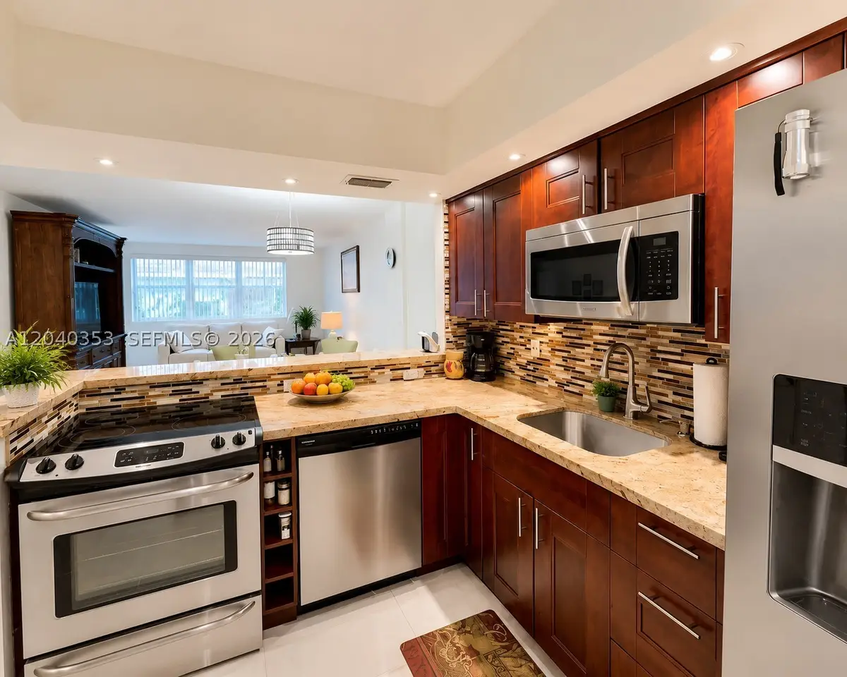 1333 E Hallandale Beach Blvd #106, Hallandale Beach, FL 33009 - #1