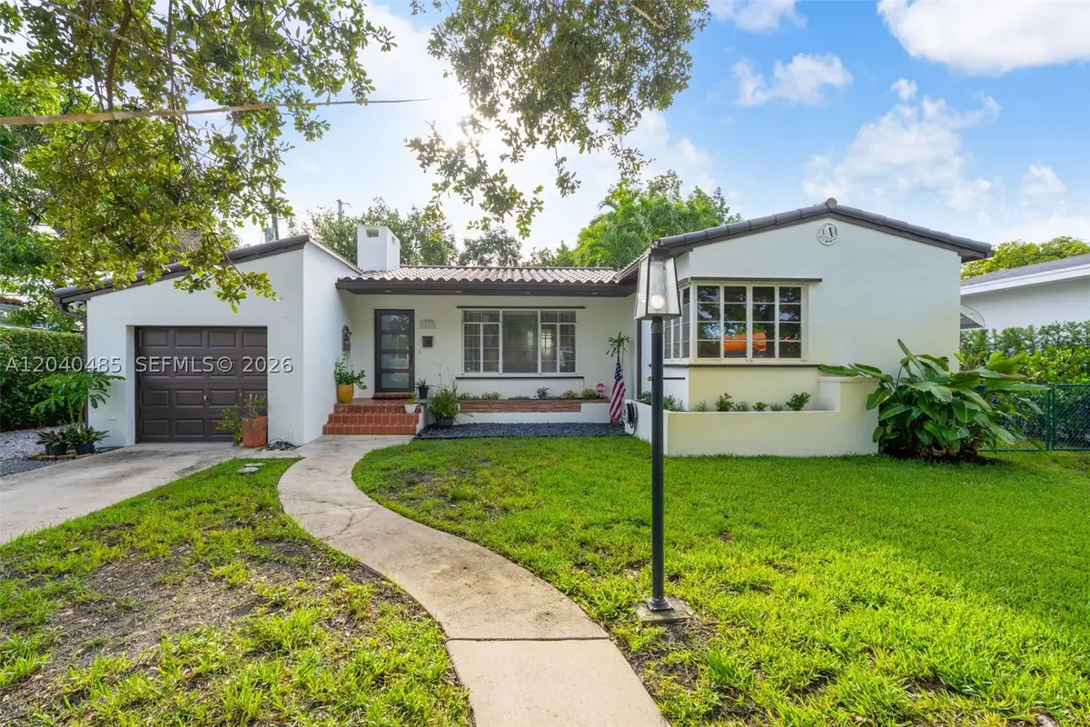 21 SW 59th Ave, Miami, FL 33144 - #1