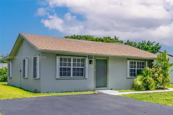 7006 NW 99th Way, Tamarac, FL 33321