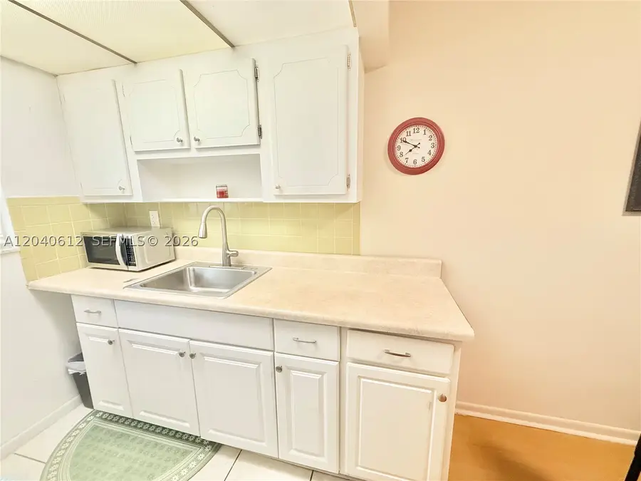 2145 Pierce St #206, Hollywood, FL 33020 - #3