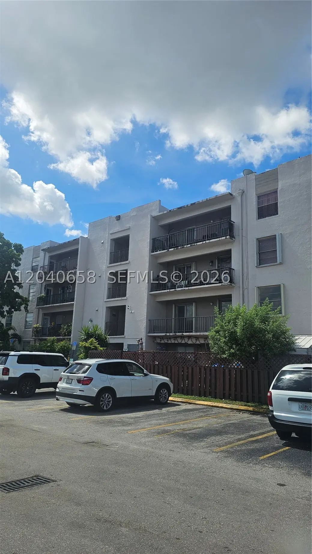 5625 W 20th Ave #208, Hialeah, FL 33012 - #1