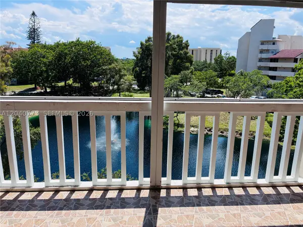 7011 Environ Blvd #412, Lauderhill, FL 33319