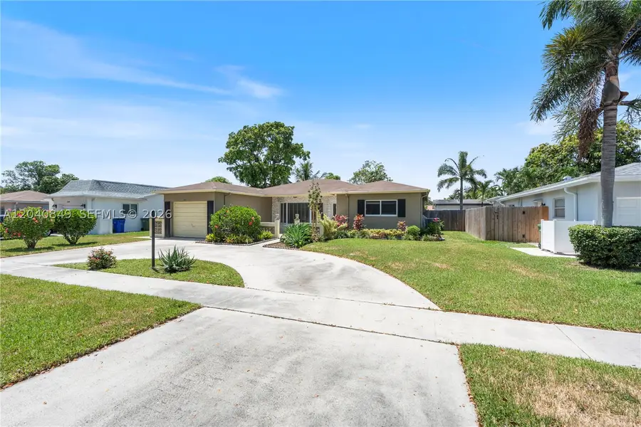 5160 SW 8th St, Margate, FL 33068 - #2