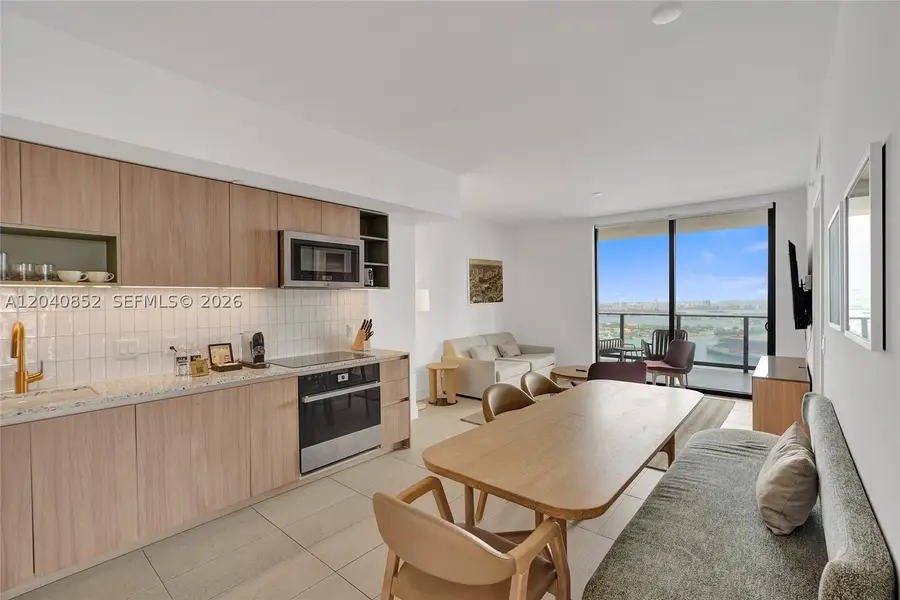159 NE 6th St #3916, Miami, FL 33132 - #2
