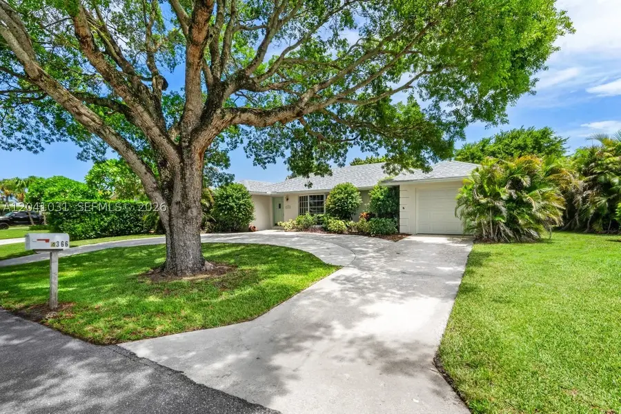 4366 Althea Way, Palm Beach Gardens, FL 33410 - #3
