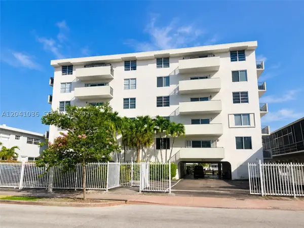 8024 Tatum Waterway Dr #2B, Miami Beach, FL 33141