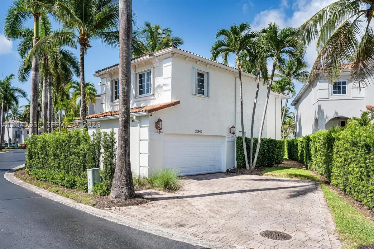 20940 NE 31st Pl, Aventura, FL 33180 - #1