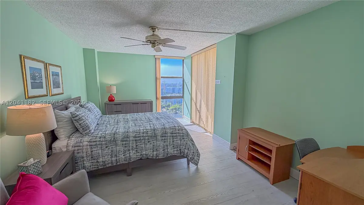 20335 W Country Club Dr #2102, Aventura, FL 33180 - #1
