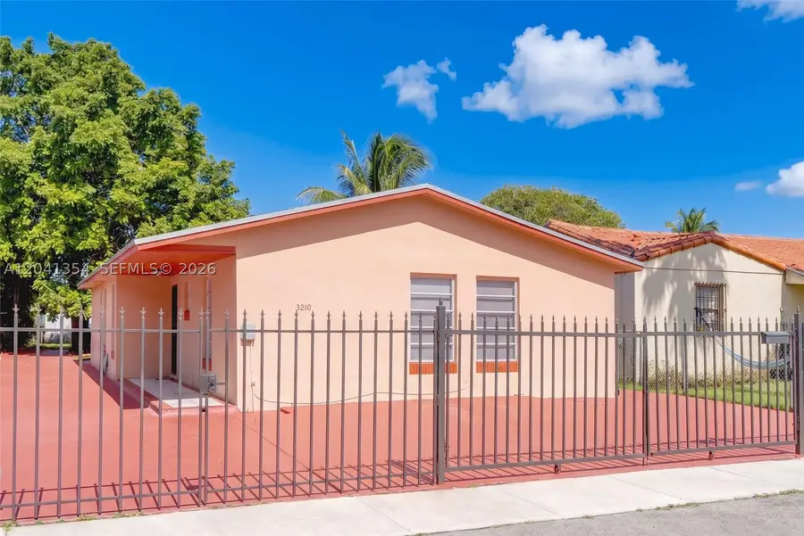 3210 NW 19th St, Miami, FL 33125 - #2