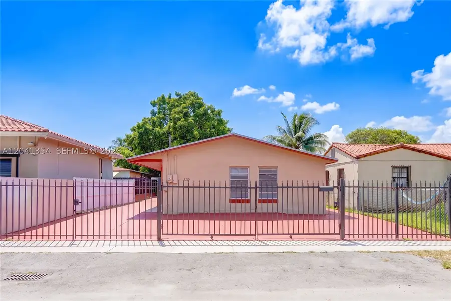 3210 NW 19th St, Miami, FL 33125 - #3