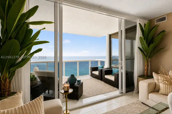 18201 Collins Ave #5206, Sunny Isles Beach, FL 33160