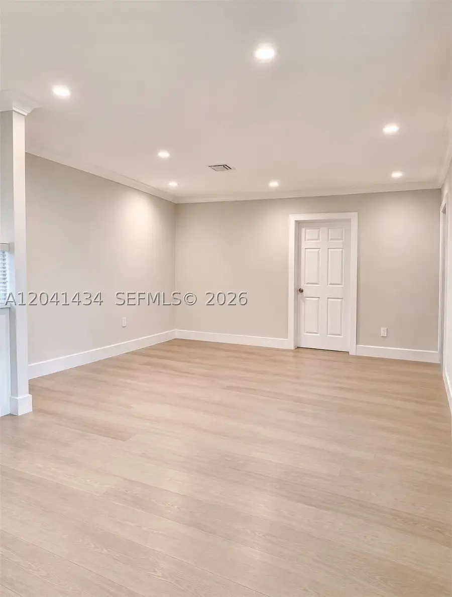5832 Wiley St, Hollywood, FL 33023 - #3