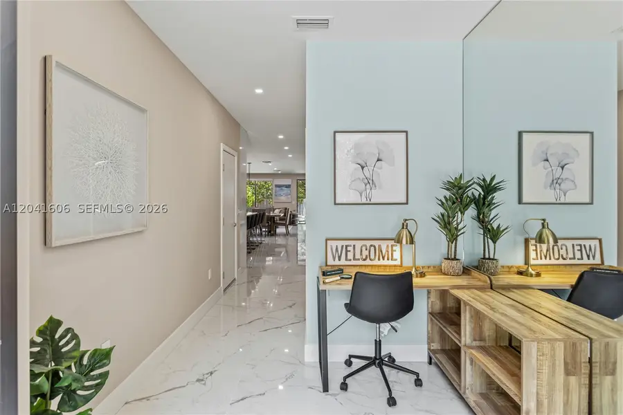 809 SW 10th St, Fort Lauderdale, FL 33315 - #3