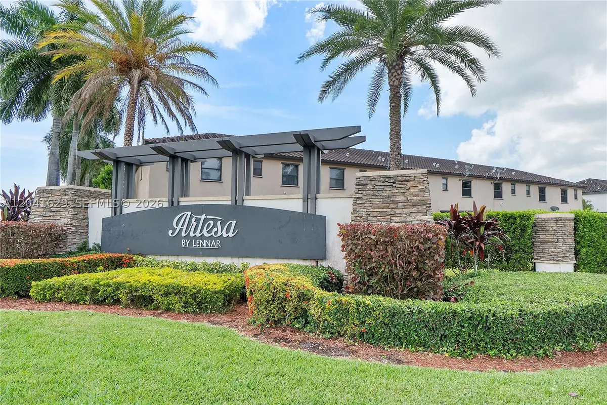 11477 SW 248th Ter, Homestead, FL 33032 - #1