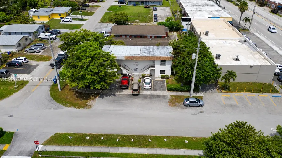 1275 SW 36th Ave, Fort Lauderdale, FL 33312 - #3