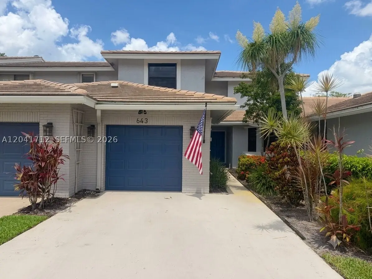 643 Deer Creek North Shore Dr, Deerfield Beach, FL 33442 - #1