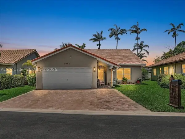 1851 Riverwood Ln, Coral Springs, FL 33071