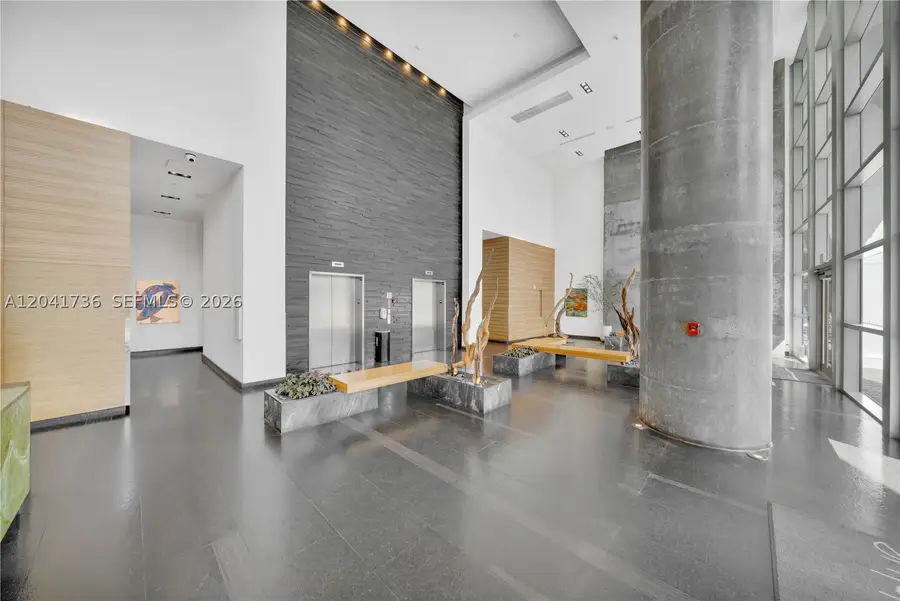 888 Biscayne Blvd #2101, Miami, FL 33132 - #3