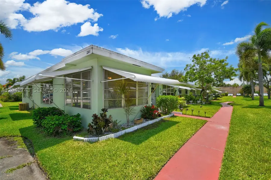 3241 Ridge Hill Rd, Boynton Beach, FL 33435 - #3
