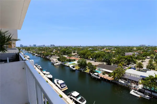2000 NE 135th St #906, North Miami, FL 33181
