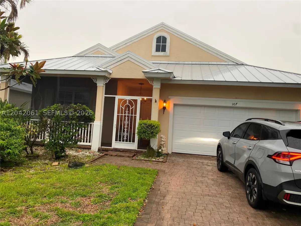 107 NW Summerville Ct, Port Saint Lucie, FL 34986 - #1