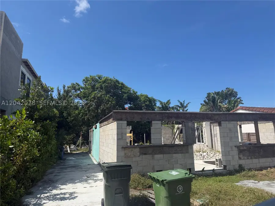 615 SW 16th St, Fort Lauderdale, FL 33315 - #2