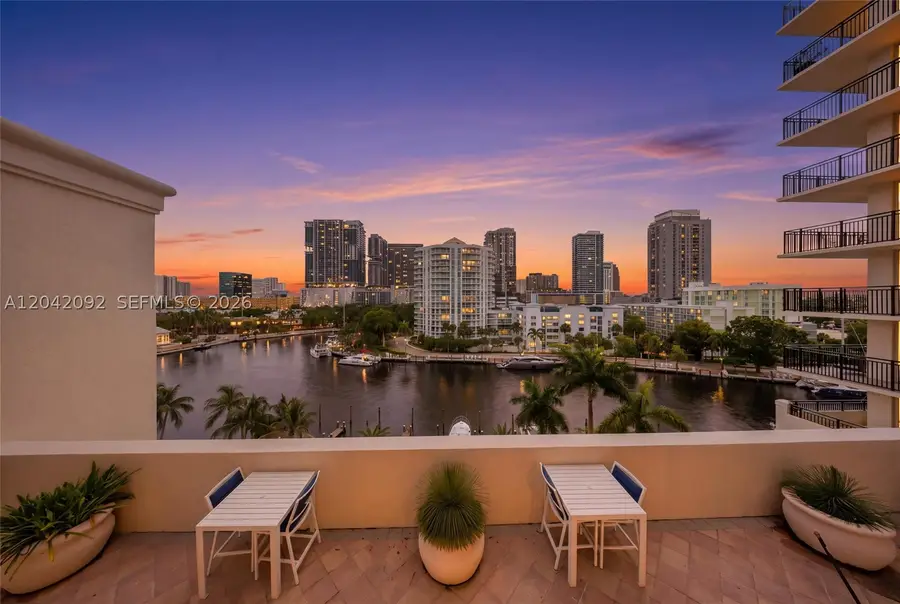 610 W Las Olas Blvd #1912N, Fort Lauderdale, FL 33312 - #3