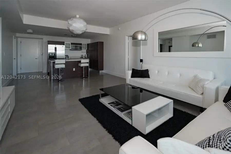 Address Withheld By Seller, Miami, FL 33132 - #3