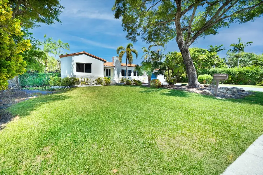 10690 NE 11th Ct, Miami Shores, FL 33138 - #2