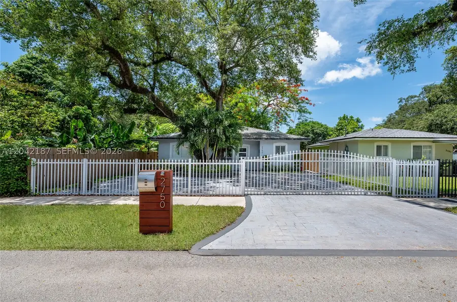 2750 NW 170th St, Miami Gardens, FL 33056 - #3