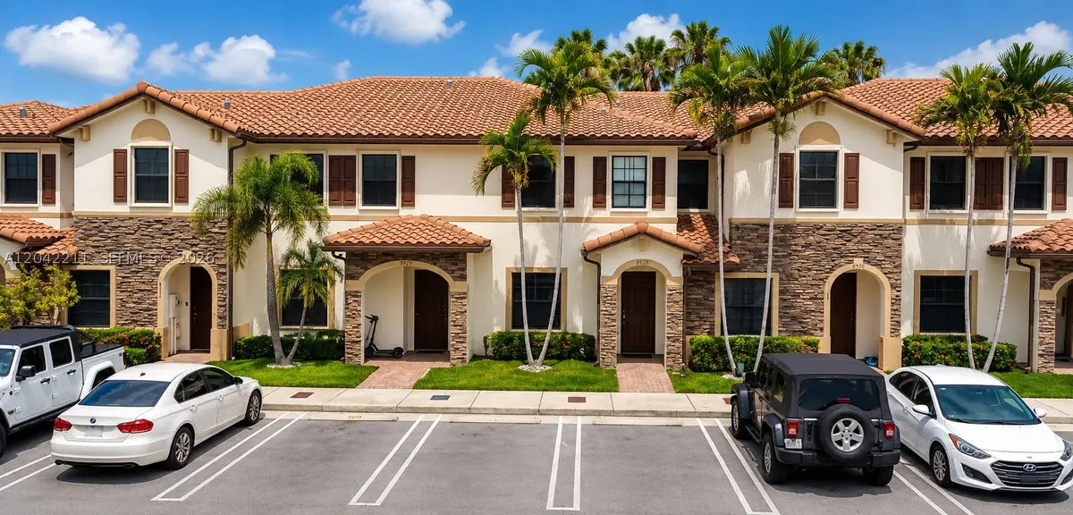 8954 W 35th Way, Hialeah, FL 33018 - #1