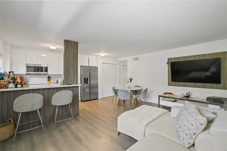 1614 West Ave #203, Miami Beach, FL 33139 - #2