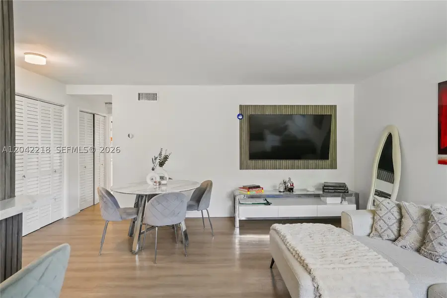 1614 West Ave #203, Miami Beach, FL 33139 - #3