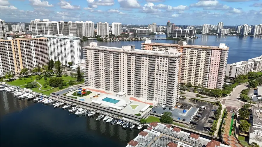 250 174th St #1211, Sunny Isles Beach, FL 33160 - #3
