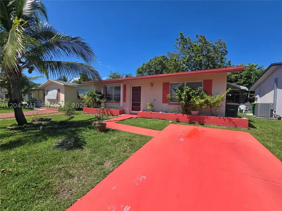 4717 NW 50th St, Tamarac, FL 33319 - #2