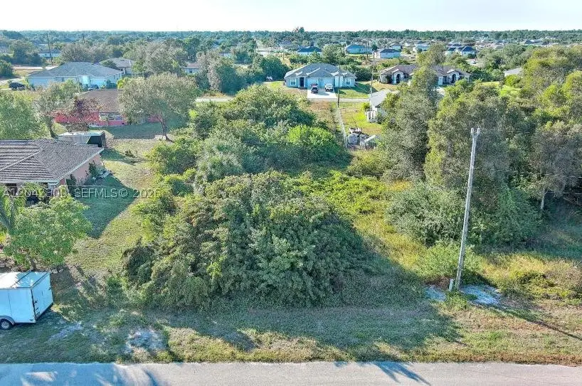 394 Palencia Ave, Lehigh Acres, FL 33974 - #2