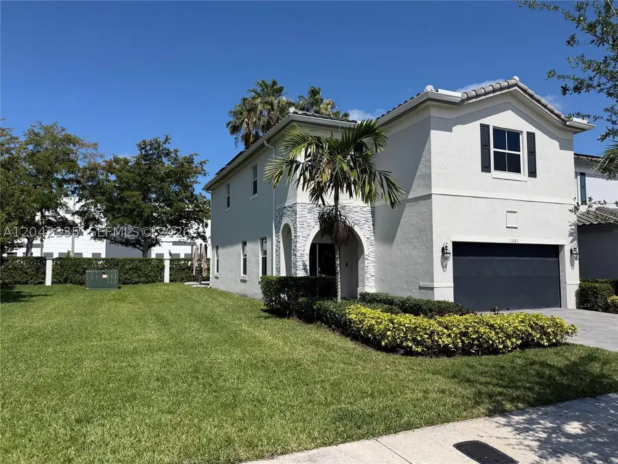 1361 SE 27th Ter, Homestead, FL 33035 - #2