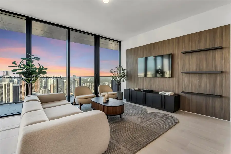 20 NE 11th St #6003, Miami, FL 33132 - #2