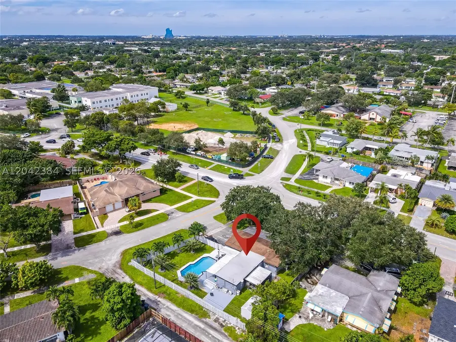 3338 Taft St, Hollywood, FL 33021 - #3