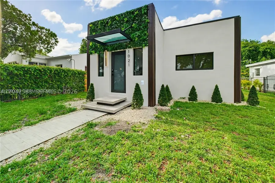 1021 NW 48th St, Miami, FL 33127 - #2