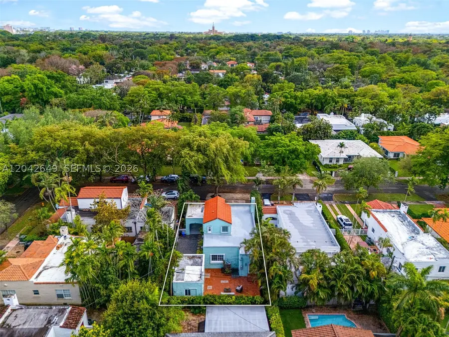 1209 La Mancha Ave, Coral Gables, FL 33134 - #2