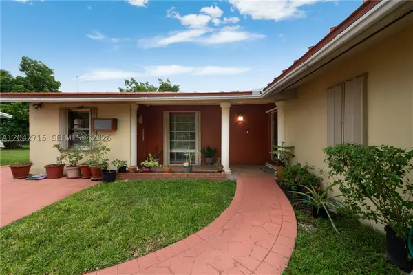 10315 SW 200th St, Cutler Bay, FL 33157
