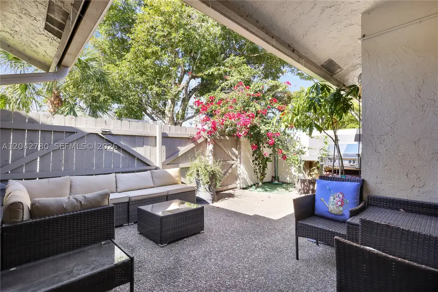 3064 S Oakland Forest Dr #1006, Oakland Park, FL 33309 - #3
