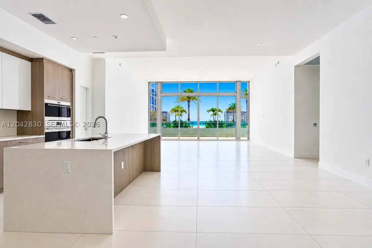 153 N Seabreeze Blvd #401, Fort Lauderdale, FL 33304 - #1