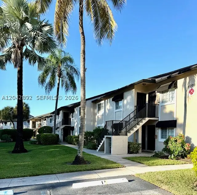 4000 Crystal Lake Dr #112, Deerfield Beach, FL 33064 - #3
