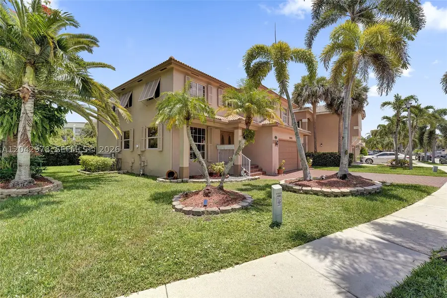 16091 La Costa Dr, Weston, FL 33326 - #2