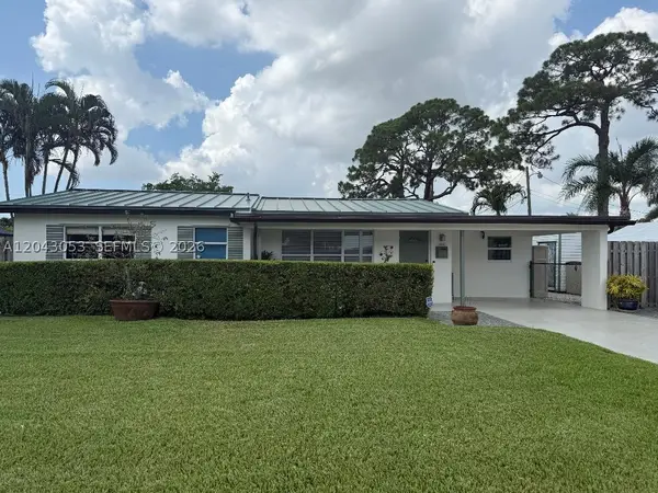 330 NE 48th St, Oakland Park, FL 33334