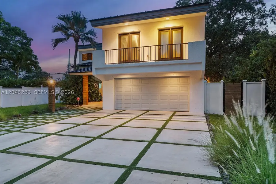 9200 NE 12th Ave, Miami Shores, FL 33138 - #3
