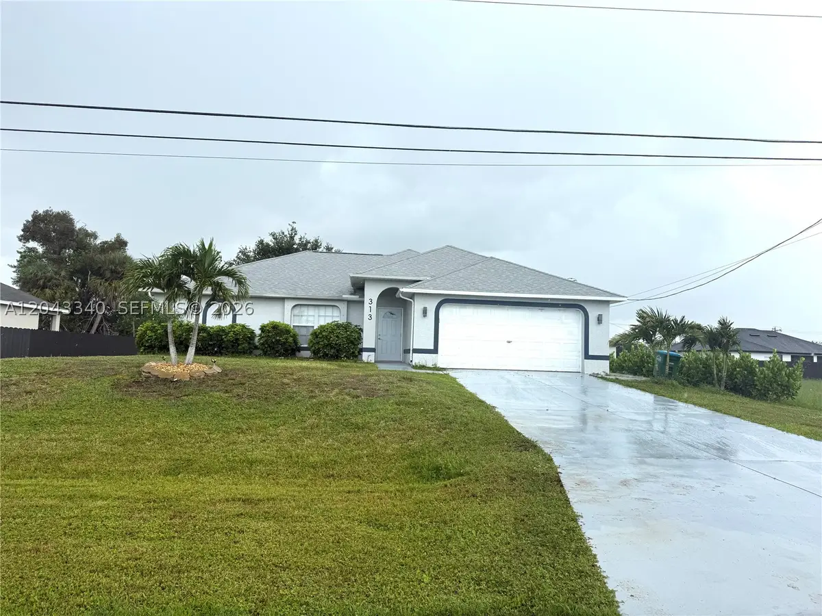 313 NW 16 Pl, Cape Coral, FL 33993 - #1